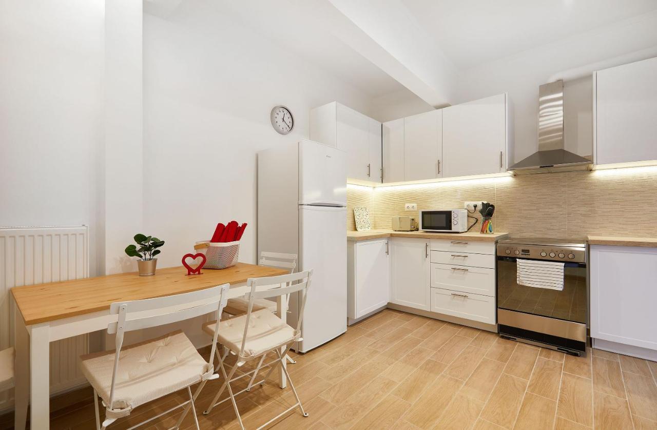 Chloe Boutique Apartments Nikis أثينا المظهر الخارجي الصورة